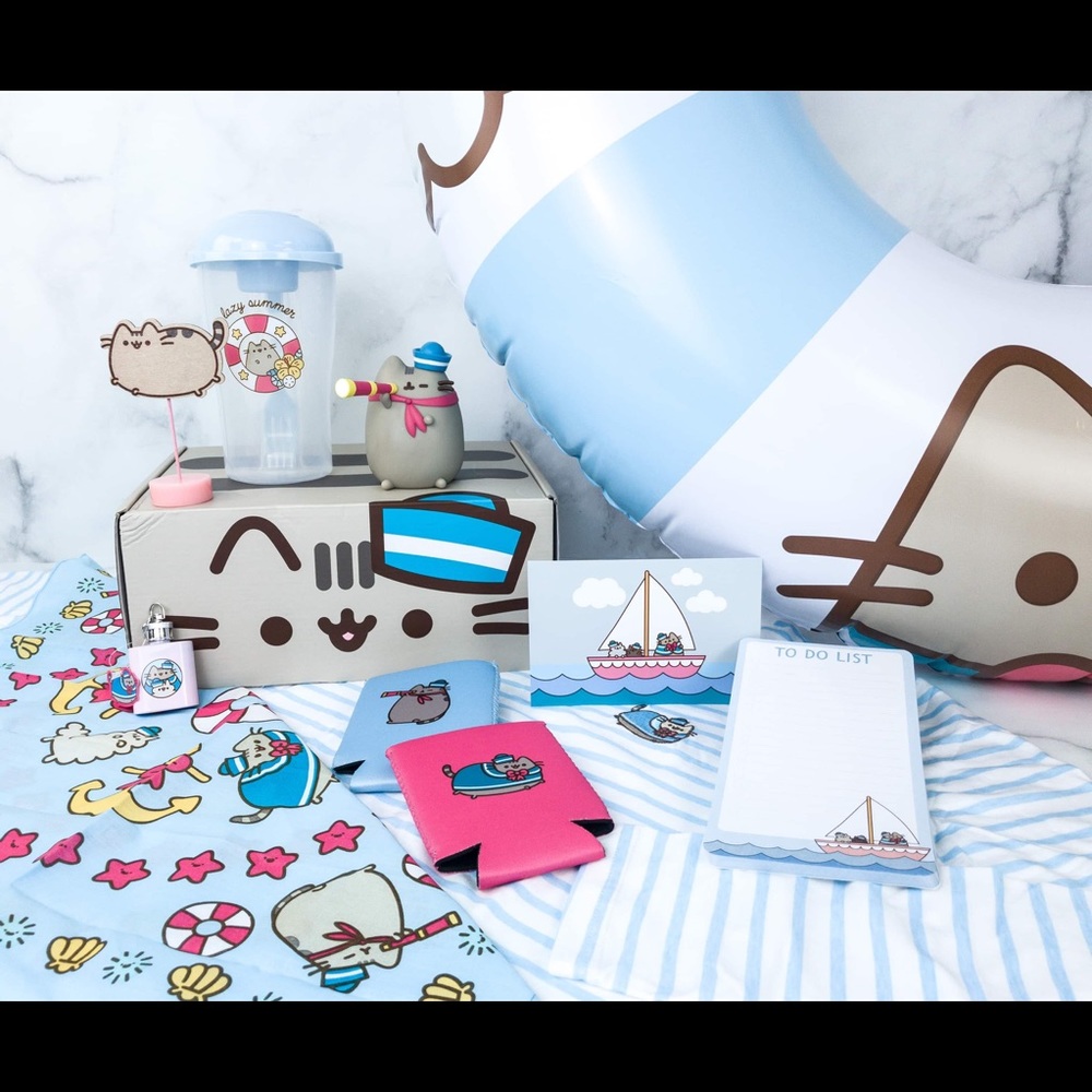 Pusheen Pool Float - Picture 6 of 8